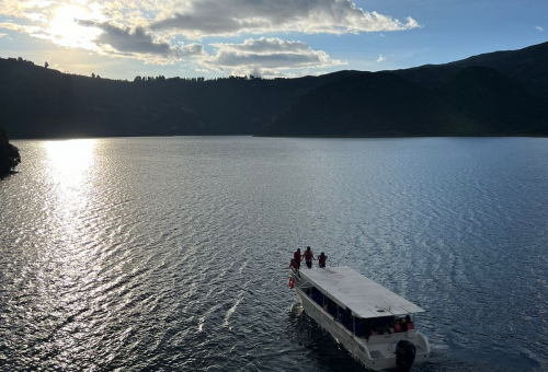 Discover The Boat Tour to Cuicocha Lagoon